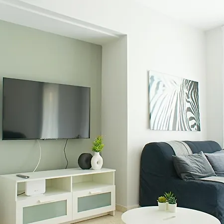 Apartment Alex Strovolos