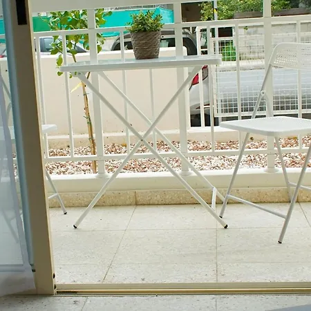 Alex Apartment *