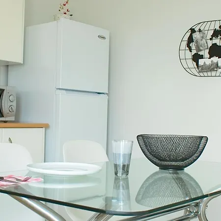 Apartment Alex Strovolos